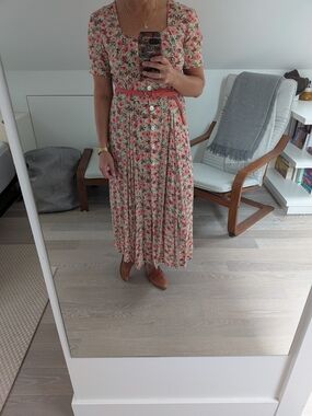80s Floral Midi Dress with Button Front